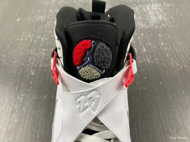Kicktheory 305381-103 Bugs 8 Air Bunny Retro Jordan (2013) 0515